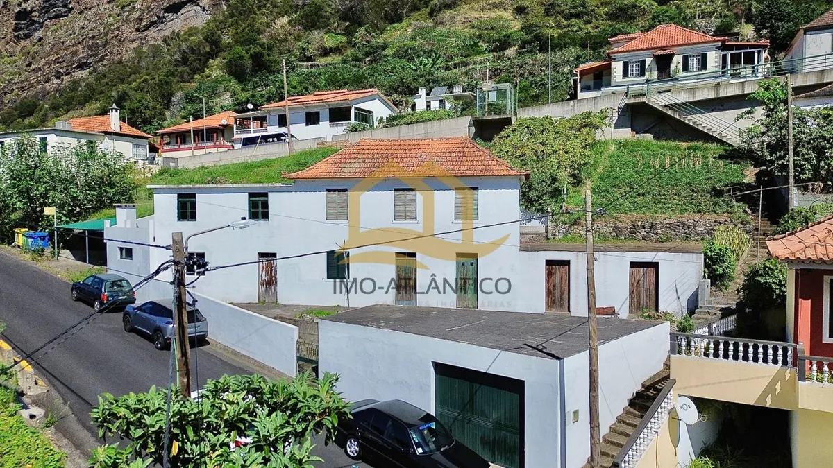 moradia-t6-venda-faial-santana-madeira