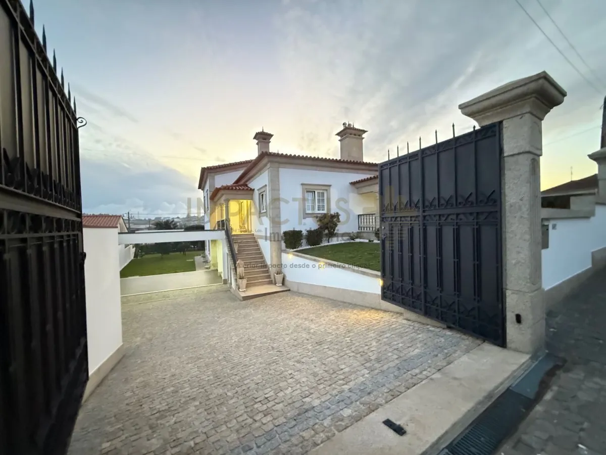 moradia-t6-venda-macieira-de-rates-barcelos-braga