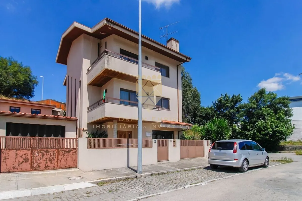 moradia-t3-venda-campo-e-sobrado-valongo-porto