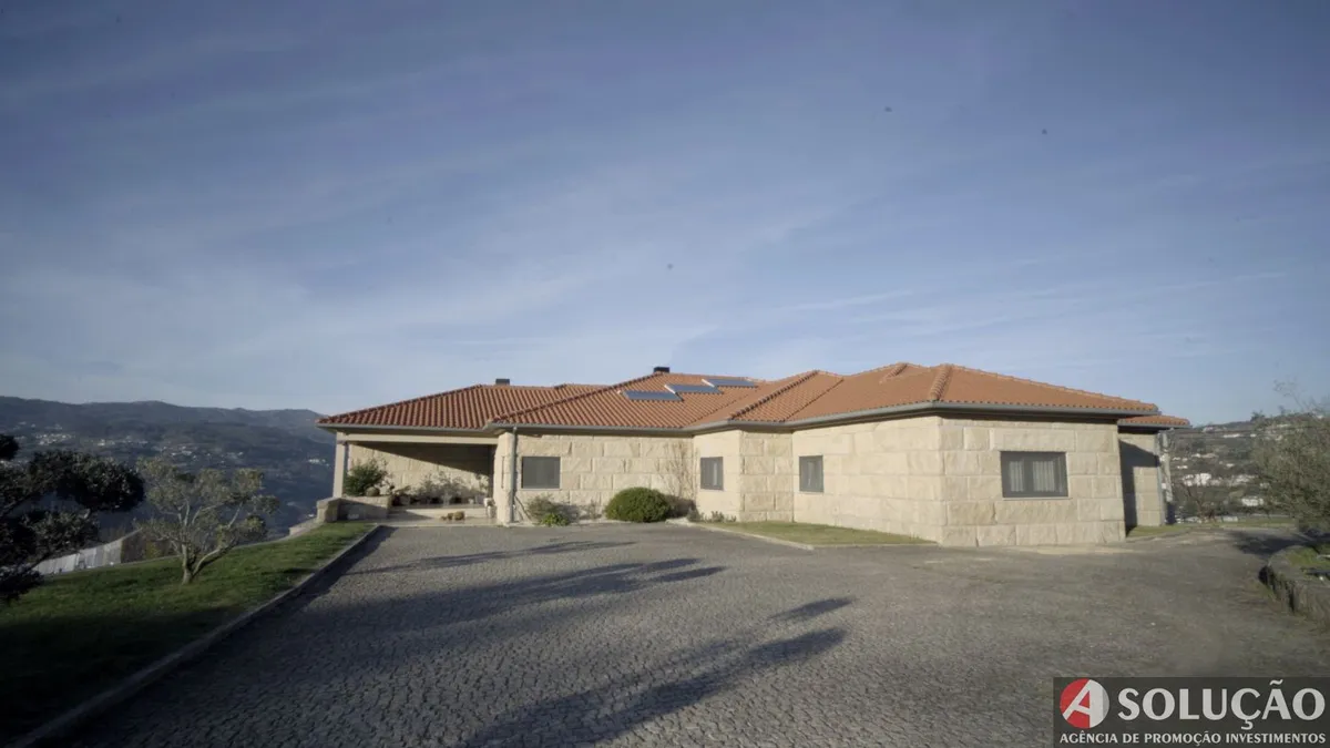 moradia-t4-venda-carquere-resende-viseu