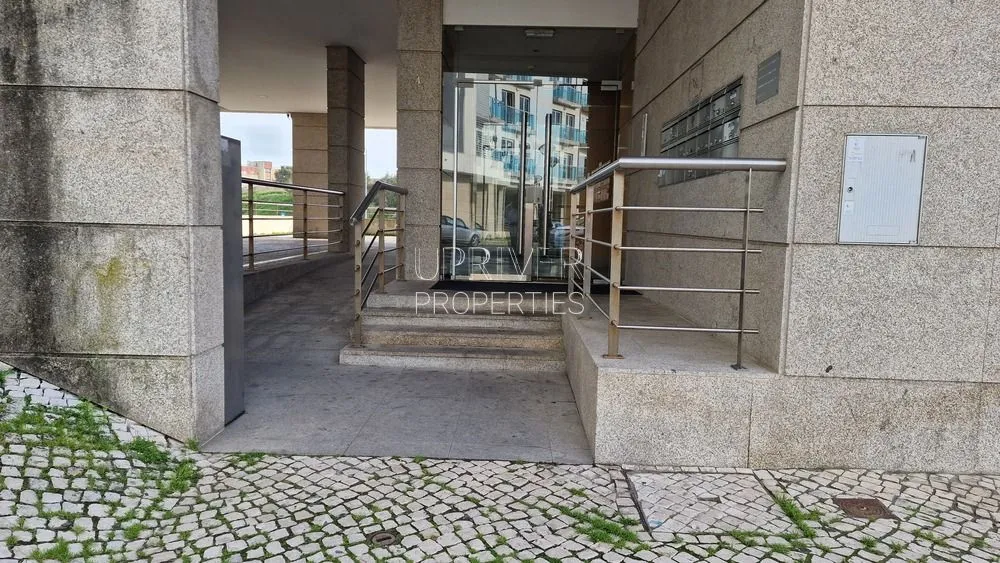 apartamento-t4-venda-marvila-lisboa