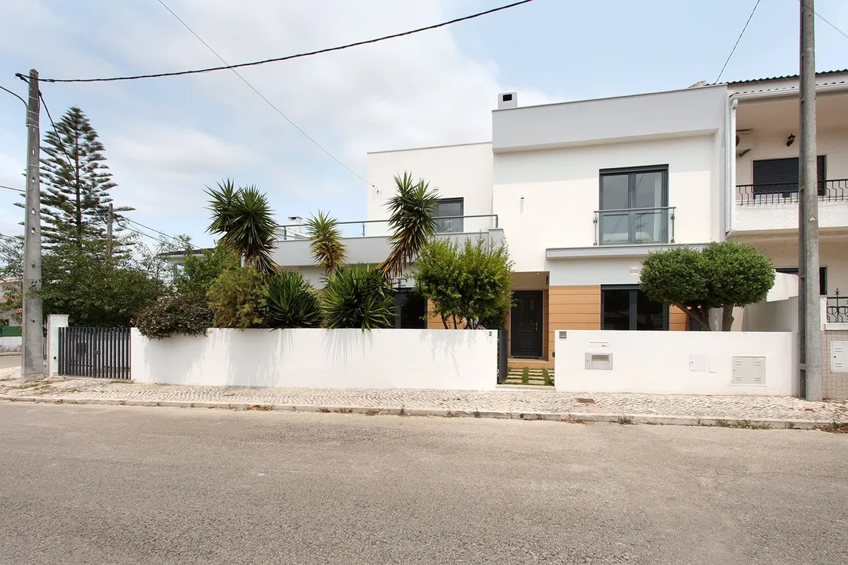 moradia-t4-venda-amora-seixal-setubal