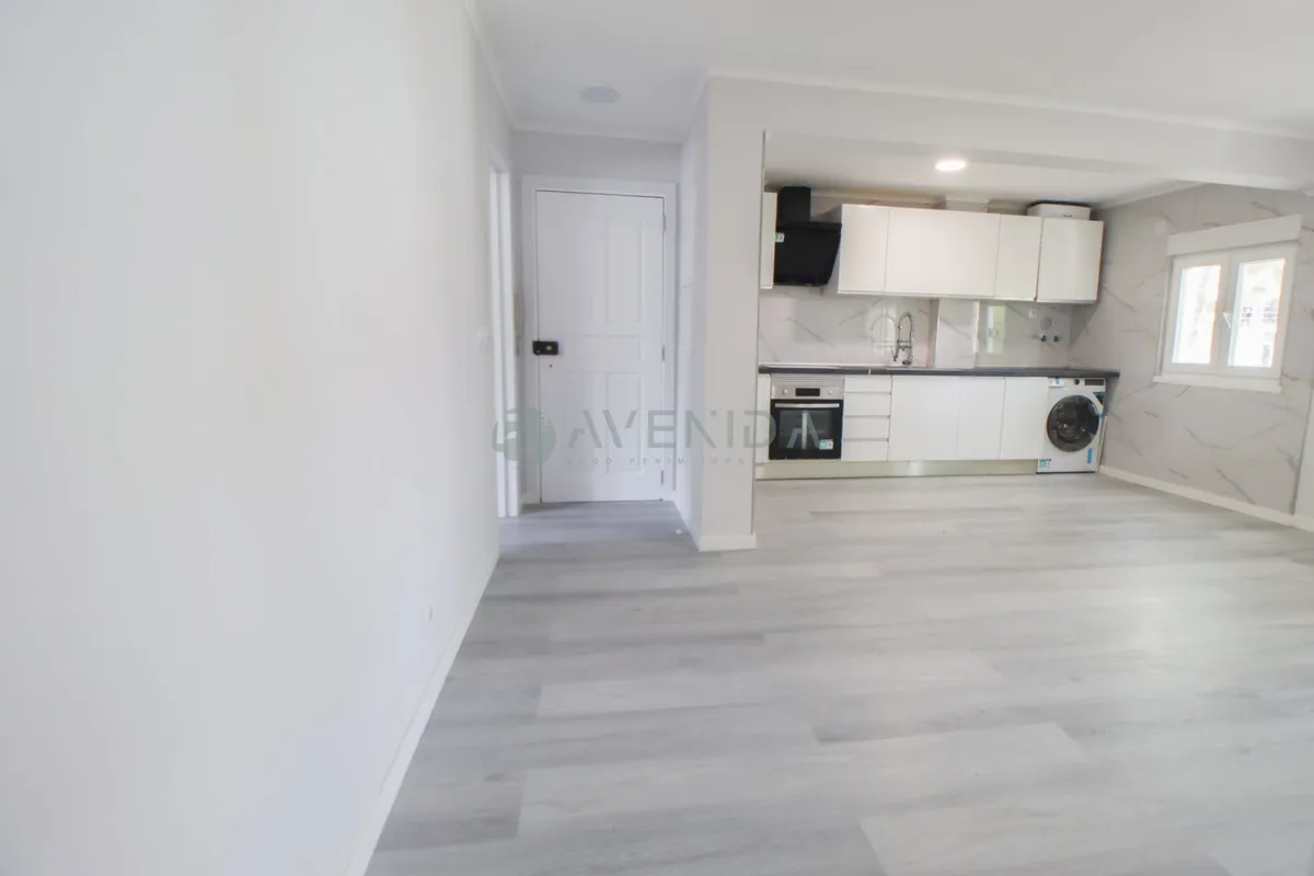 apartamento-t3-venda-laranjeiro-e-feijo-almada-setubal