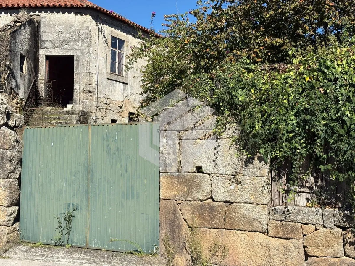 moradia-t4-venda-oliveira-do-hospital-e-sao-paio-de-gramacos-oliveira-do-hospital-coimbra