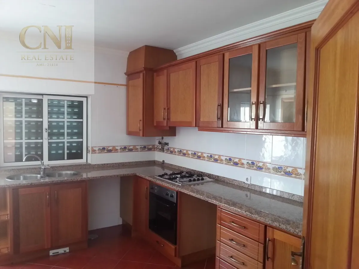 moradia-t5-venda-samora-correia-benavente-santarem