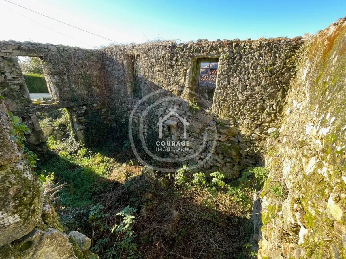 moradia-t2-venda-insalde-e-porreiras-paredes-de-coura-viana-do-castelo