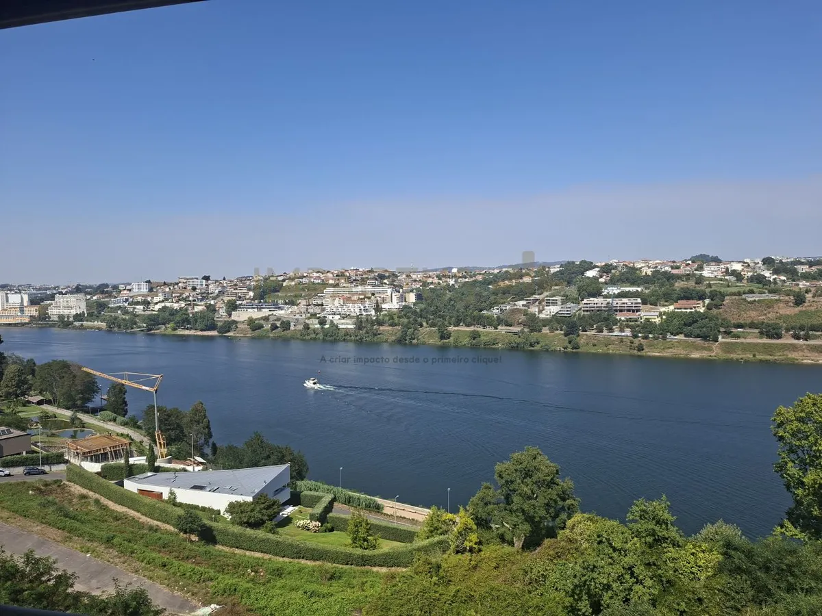 apartamento-t3-venda-oliveira-do-douro-vila-nova-de-gaia-porto