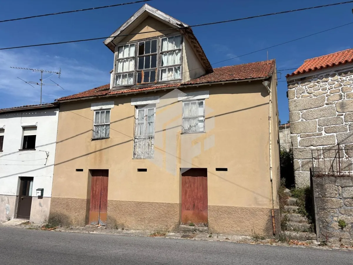 moradia-t3-venda-nogueira-do-cravo-oliveira-do-hospital-coimbra