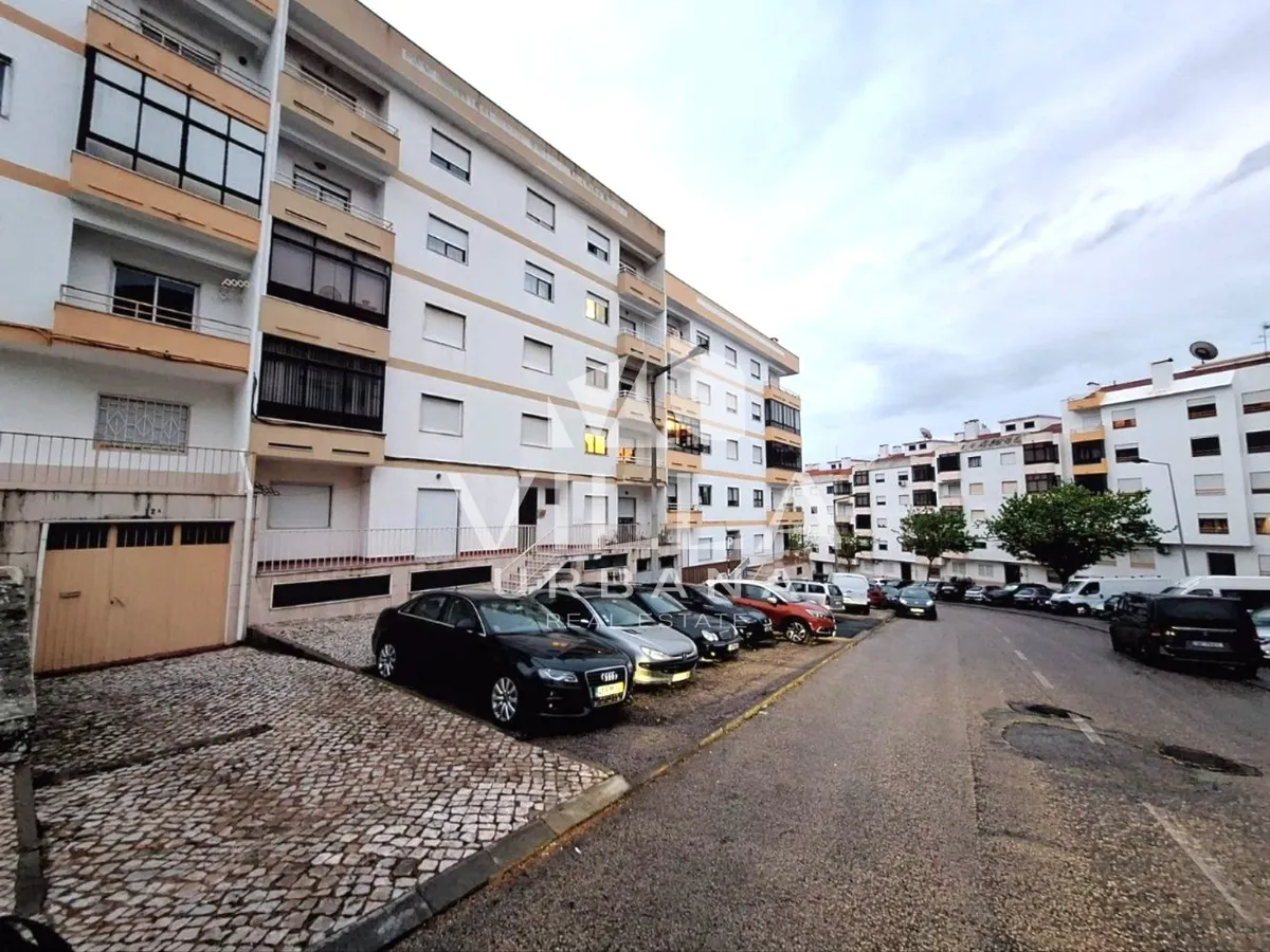 apartamento-t3-venda-laranjeiro-e-feijo-almada-setubal