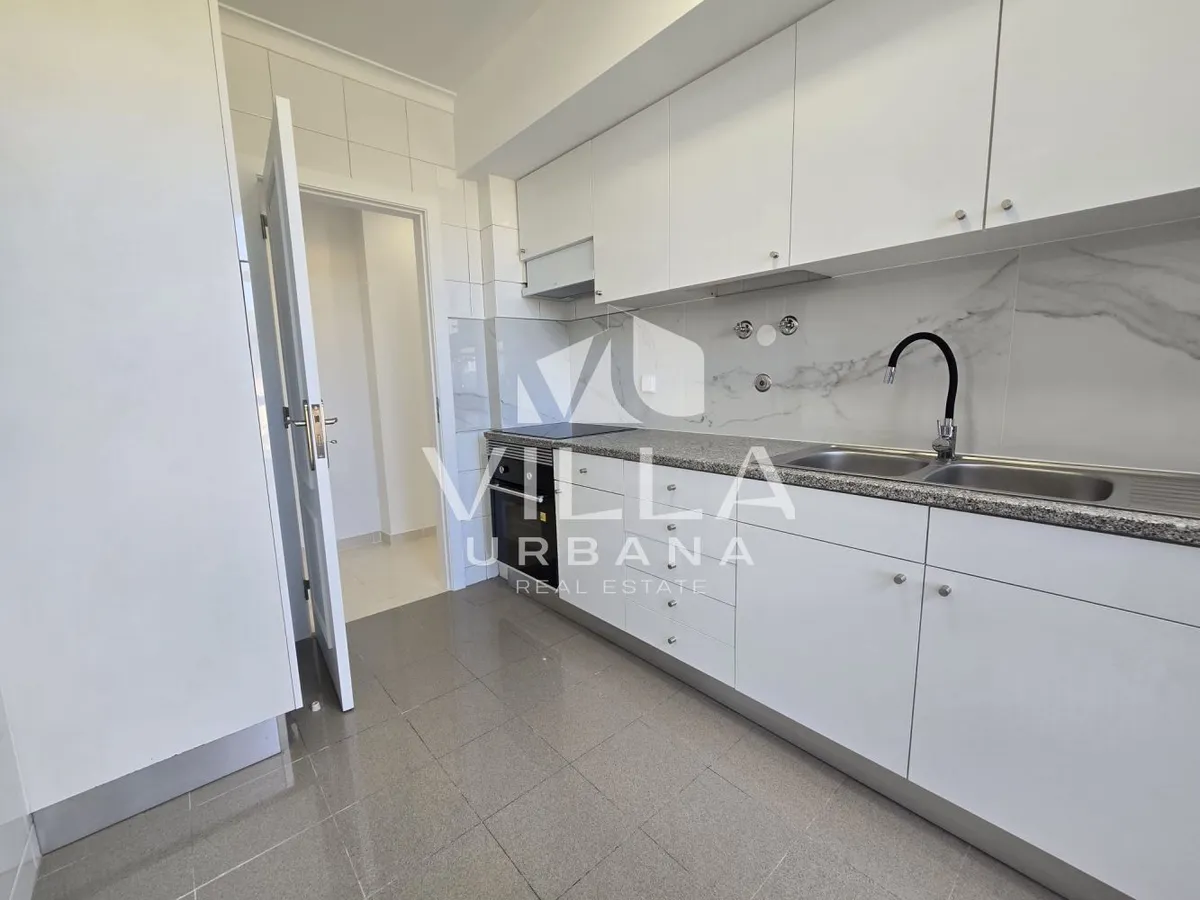 apartamento-t3-venda-laranjeiro-e-feijo-almada-setubal