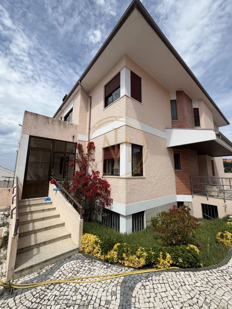 moradia-t5-venda-canidelo-vila-nova-de-gaia-porto