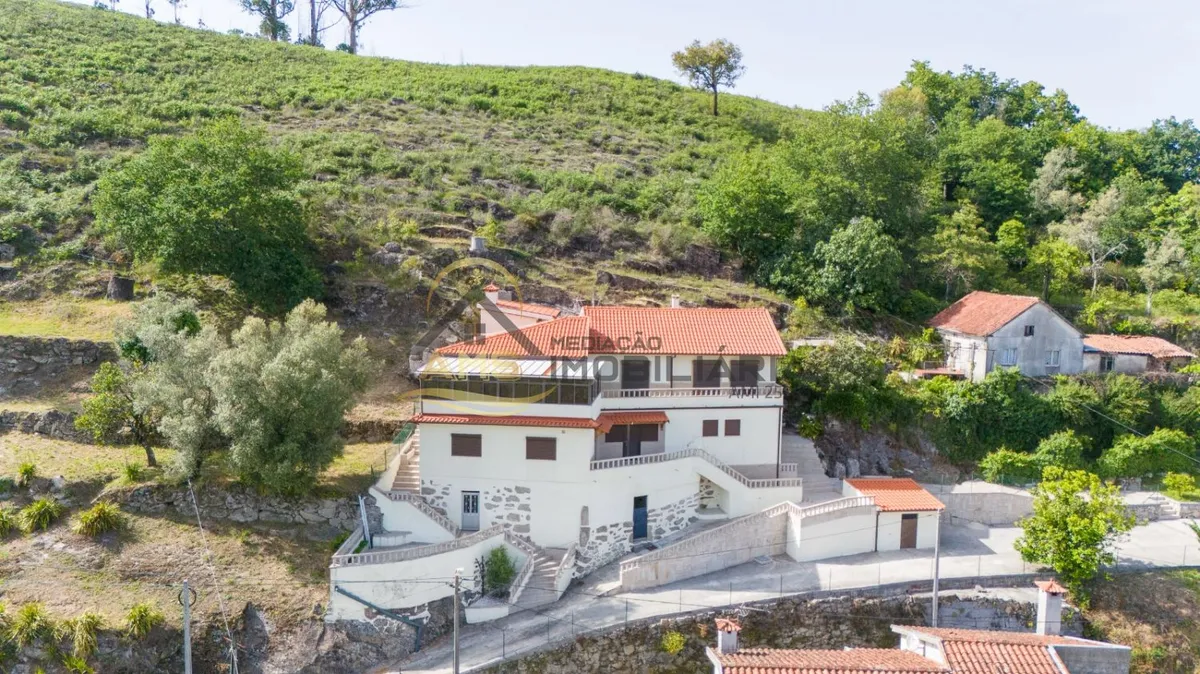 moradia-t6-venda-freitas-e-vila-cova-fafe-braga