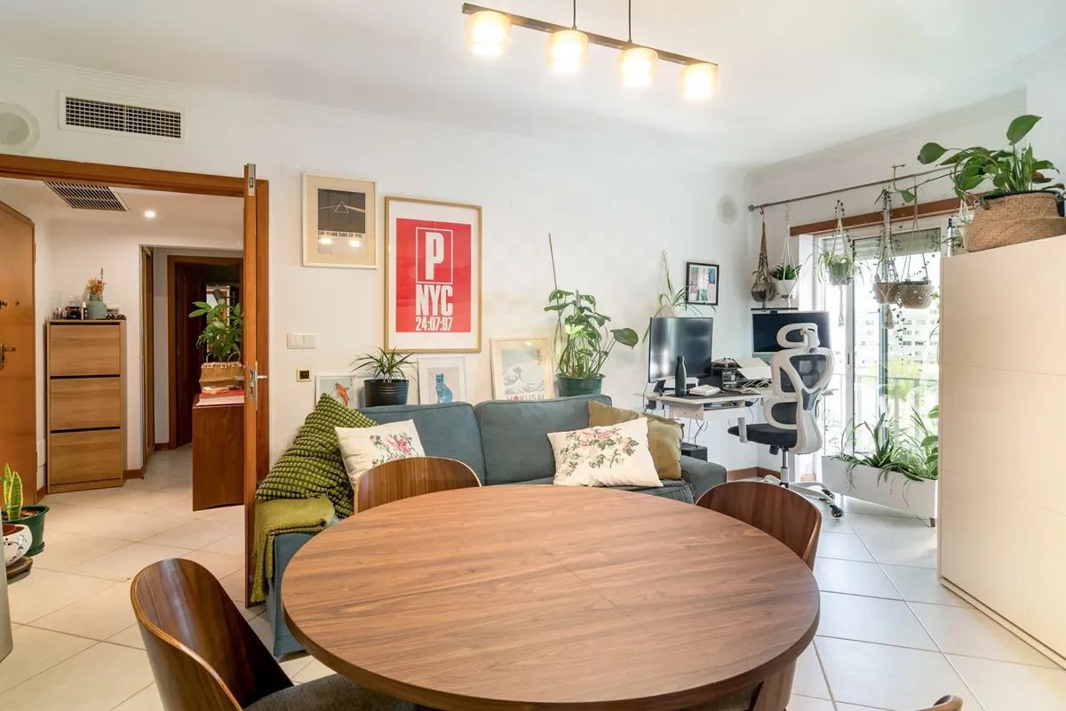 apartamento-t1-venda-laranjeiro-e-feijo-almada-setubal