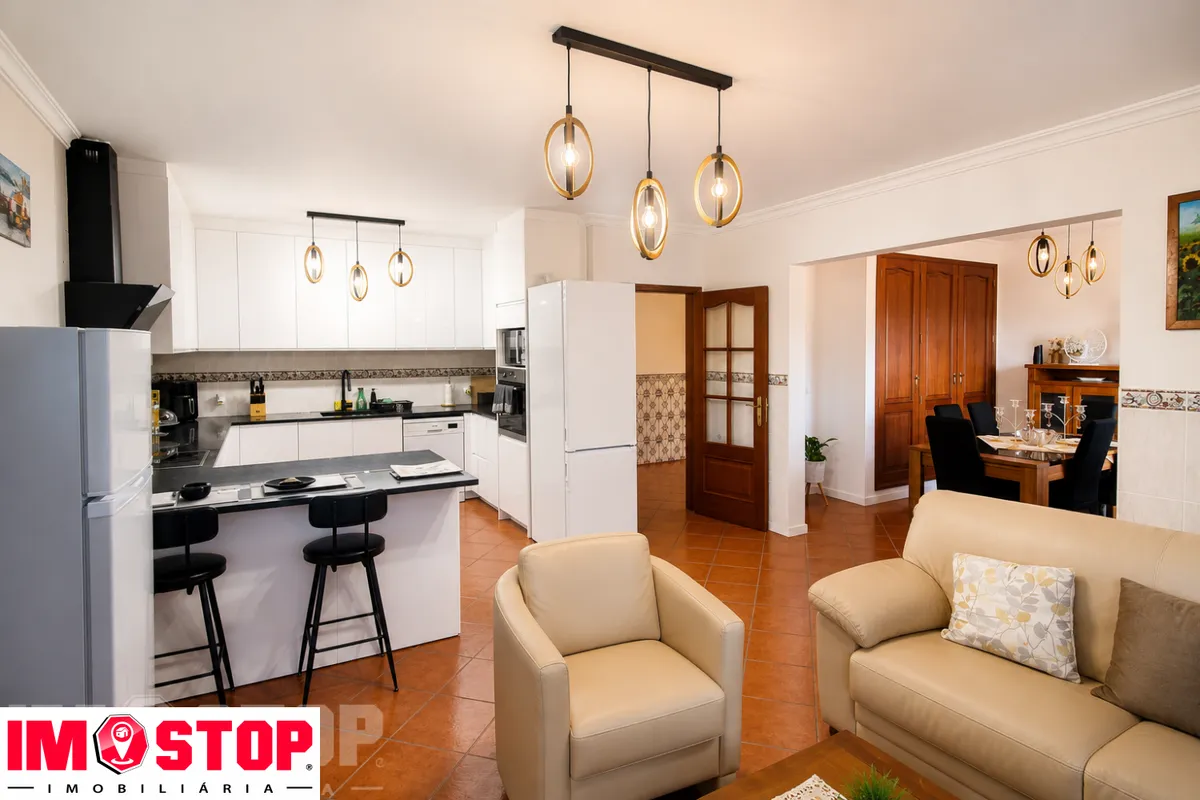 moradia-t3-venda-amoreira-da-gandara-paredes-do-bairro-e-ancas-anadia-aveiro
