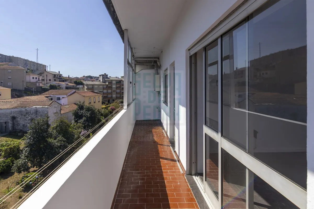 apartamento-t3-venda-fanzeres-e-sao-pedro-da-cova-gondomar-porto