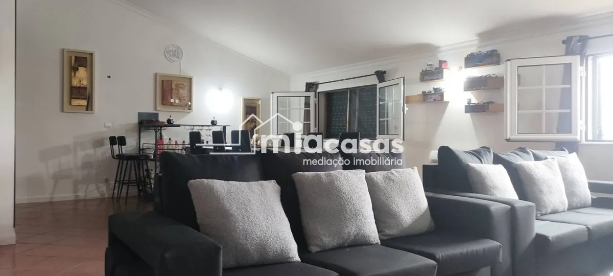 moradia-t3-venda-amoreira-da-gandara-paredes-do-bairro-e-ancas-anadia-aveiro