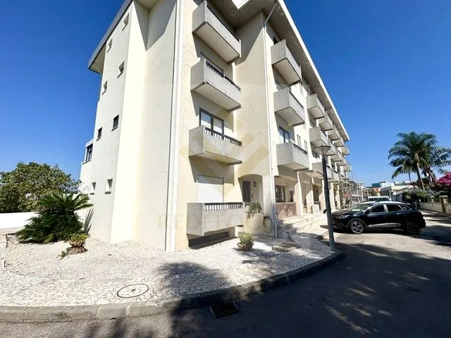 apartamento-t3-venda-pacos-de-brandao-santa-maria-da-feira-aveiro
