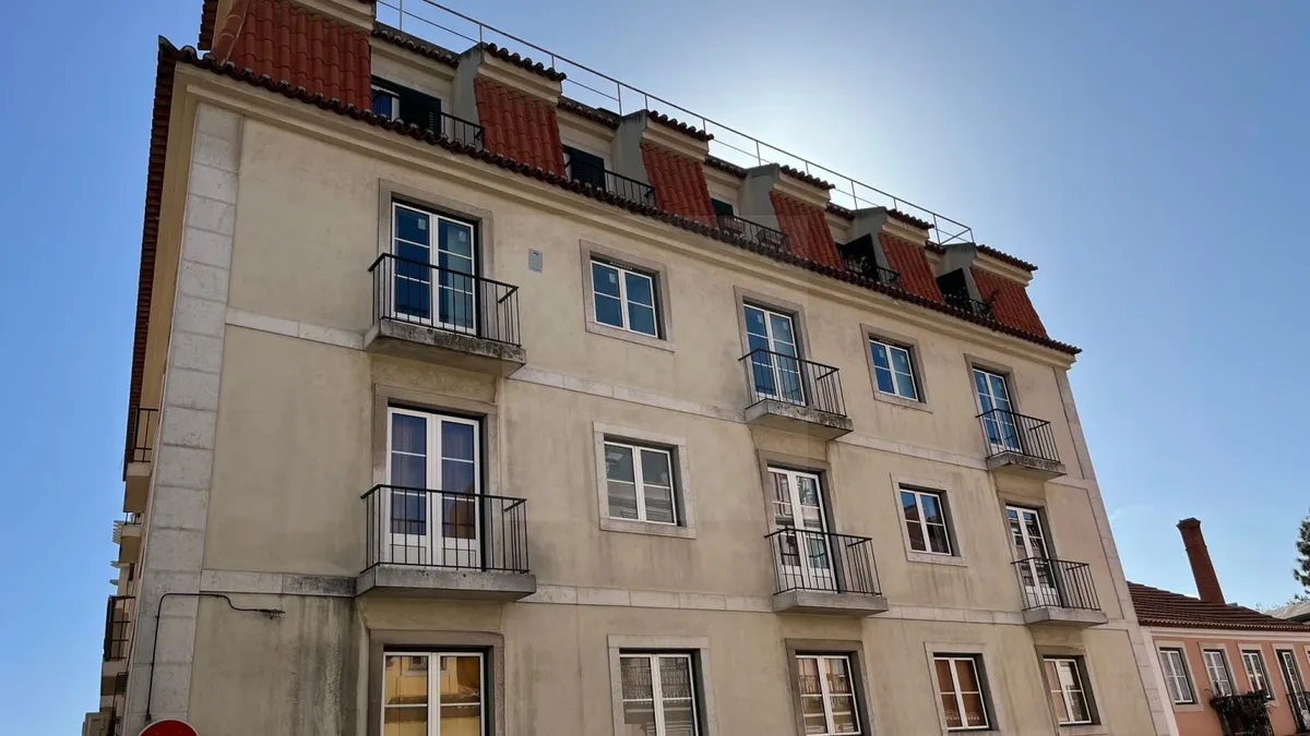 apartamento-t2-venda-misericordia-lisboa