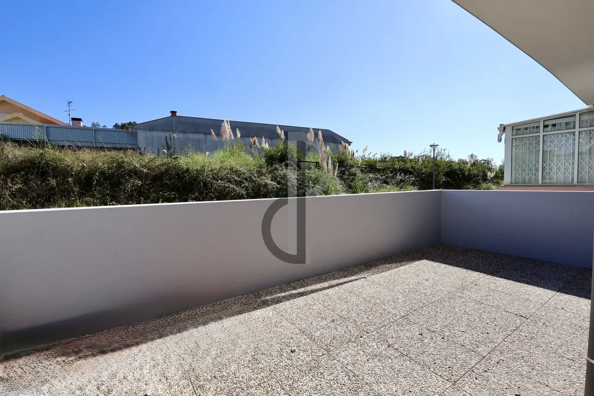 apartamento-t3-venda-nogueira-da-regedoura-santa-maria-da-feira-aveiro