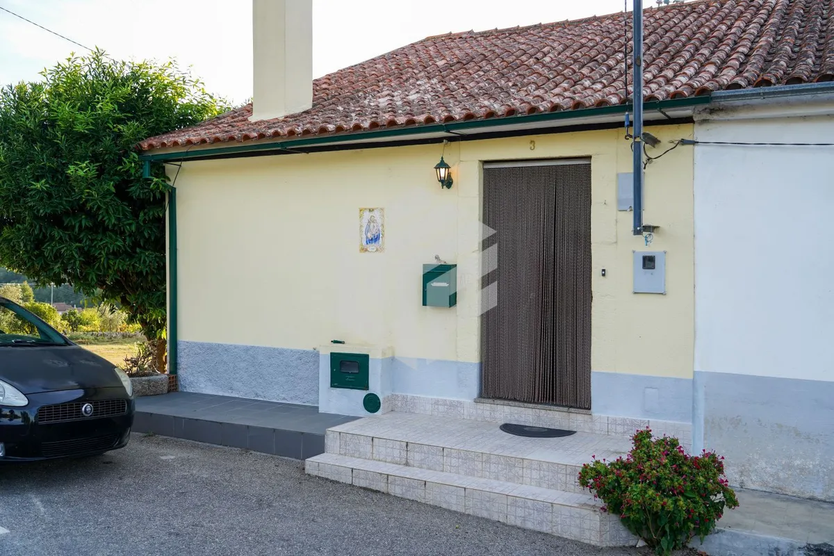 moradia-t2-venda-nogueira-do-cravo-oliveira-do-hospital-coimbra