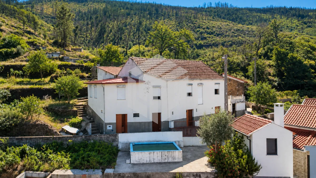 moradia-t4-venda-penalva-de-alva-e-sao-sebastiao-da-feira-oliveira-do-hospital-coimbra