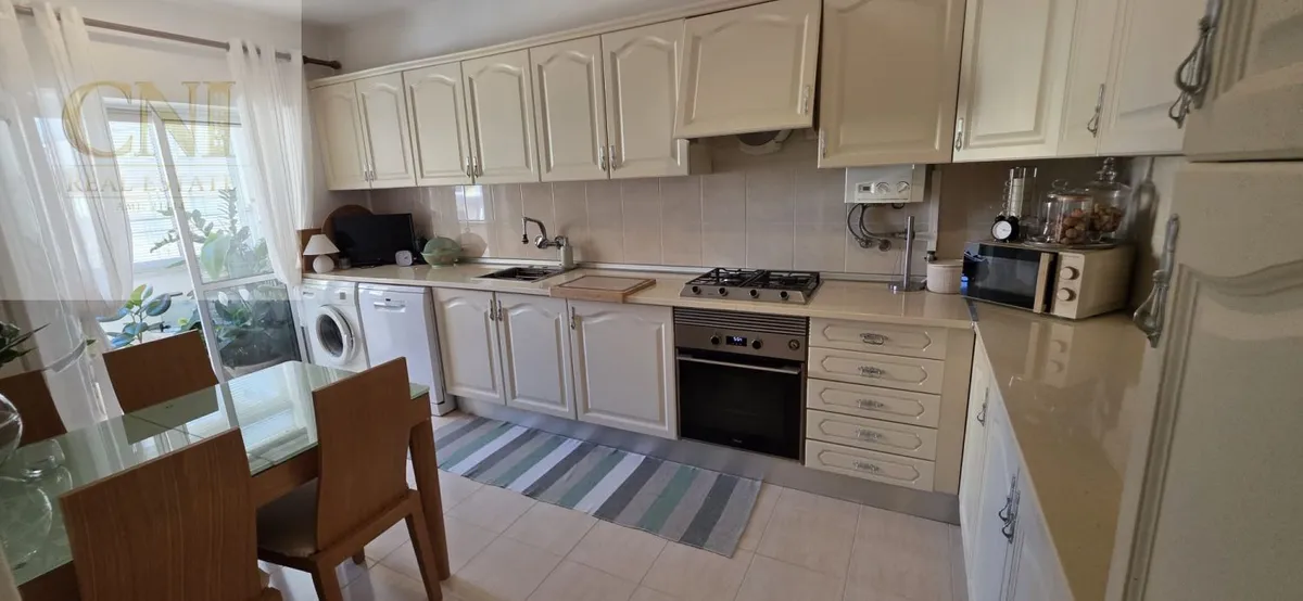 apartamento-t2-venda-laranjeiro-e-feijo-almada-setubal