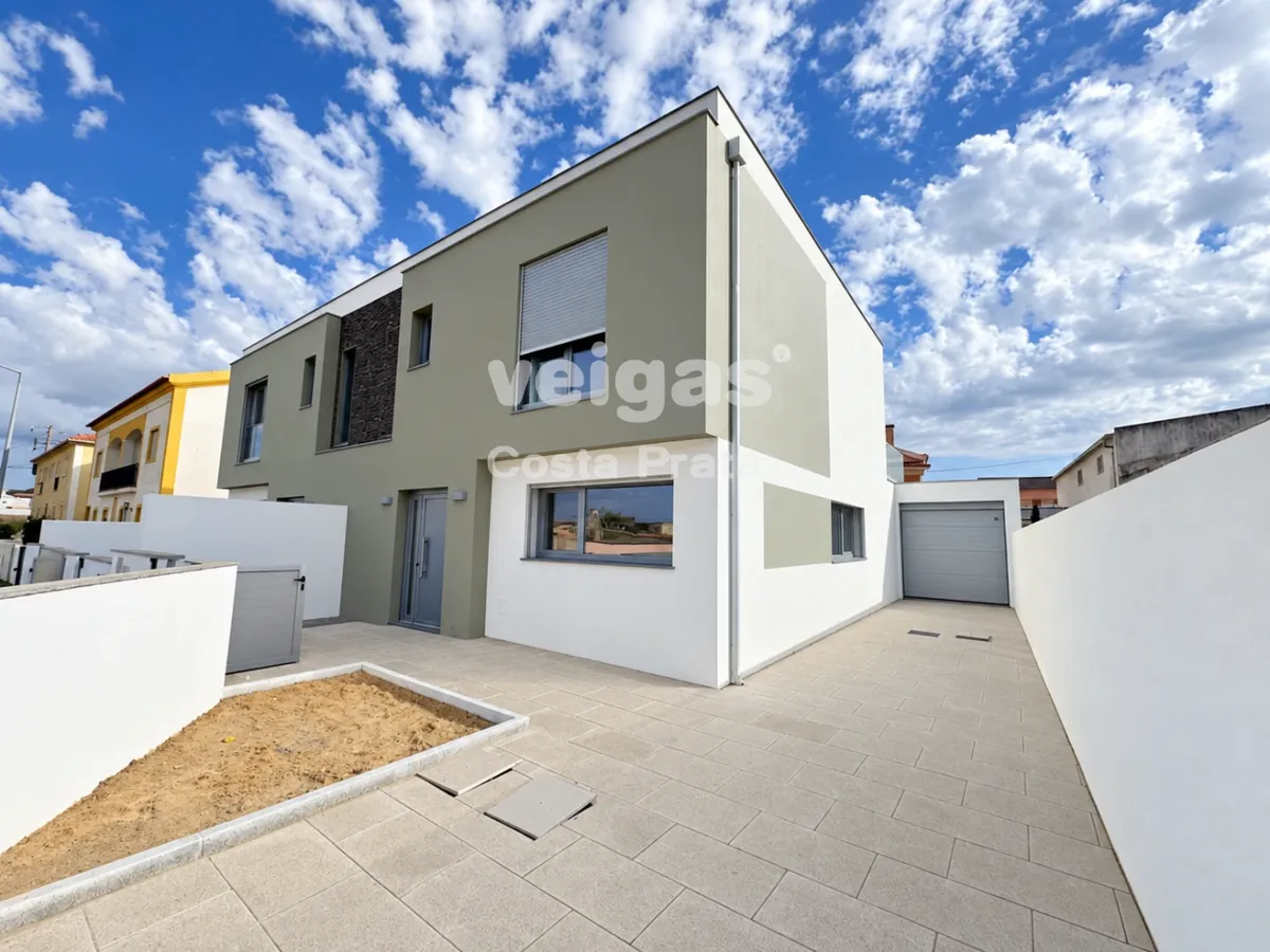 moradia-t4-venda-atouguia-da-baleia-peniche-leiria