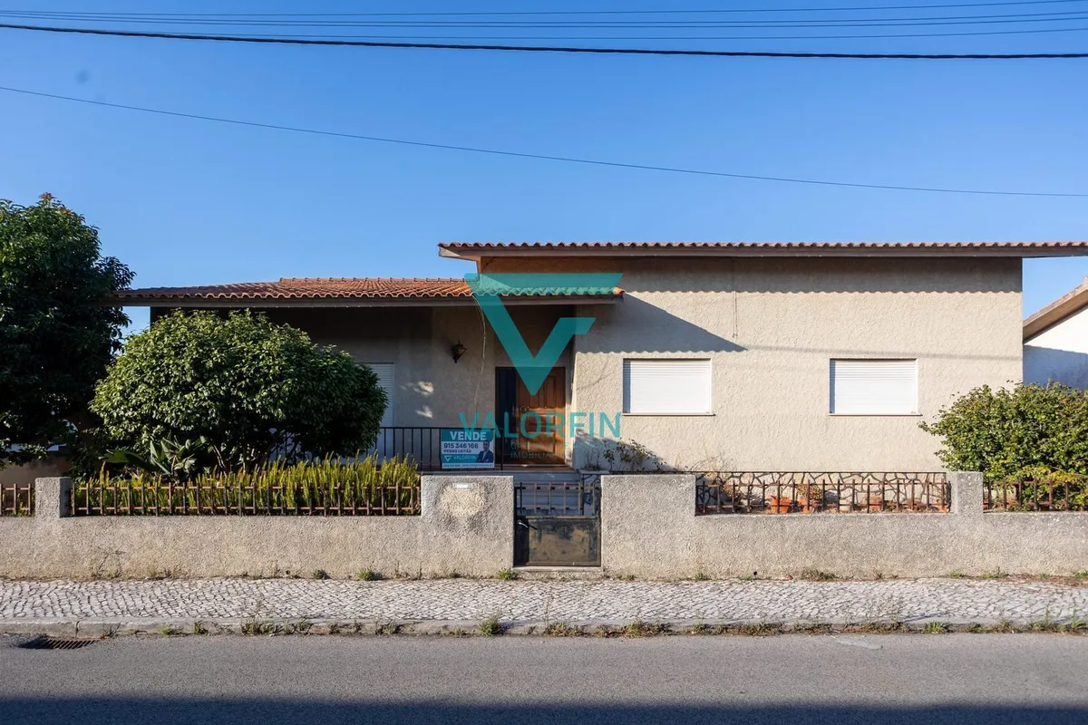 moradia-t5-venda-marinha-grande-leiria
