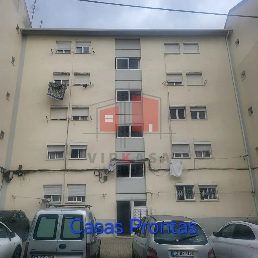 apartamento-t3-venda-laranjeiro-e-feijo-almada-setubal