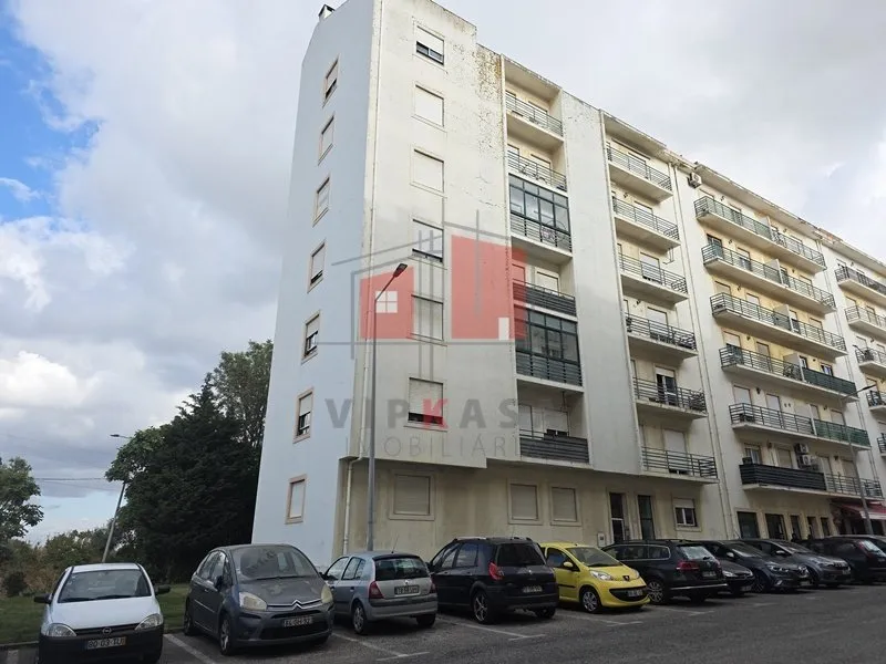 apartamento-t3-venda-carregado-e-cadafais-alenquer-lisboa