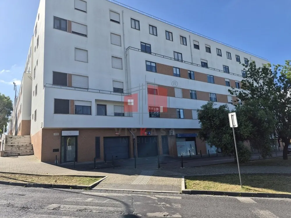 apartamento-t2-venda-santa-clara-lisboa