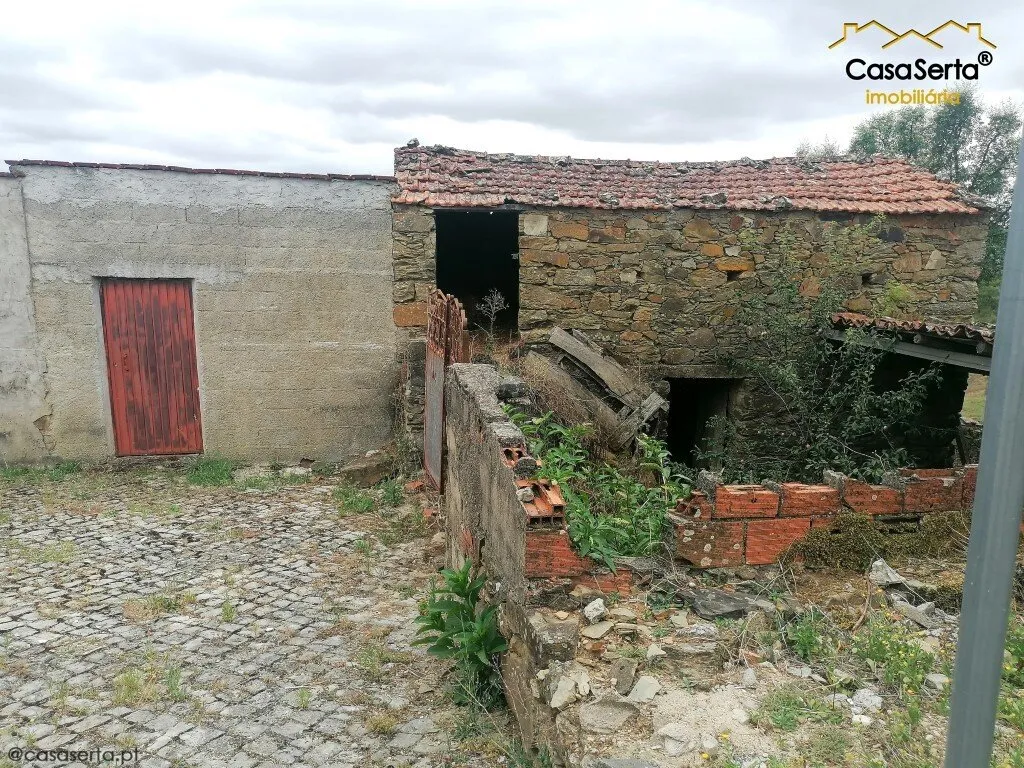 moradia-t1-venda-cumeada-e-marmeleiro-serta-castelo-branco