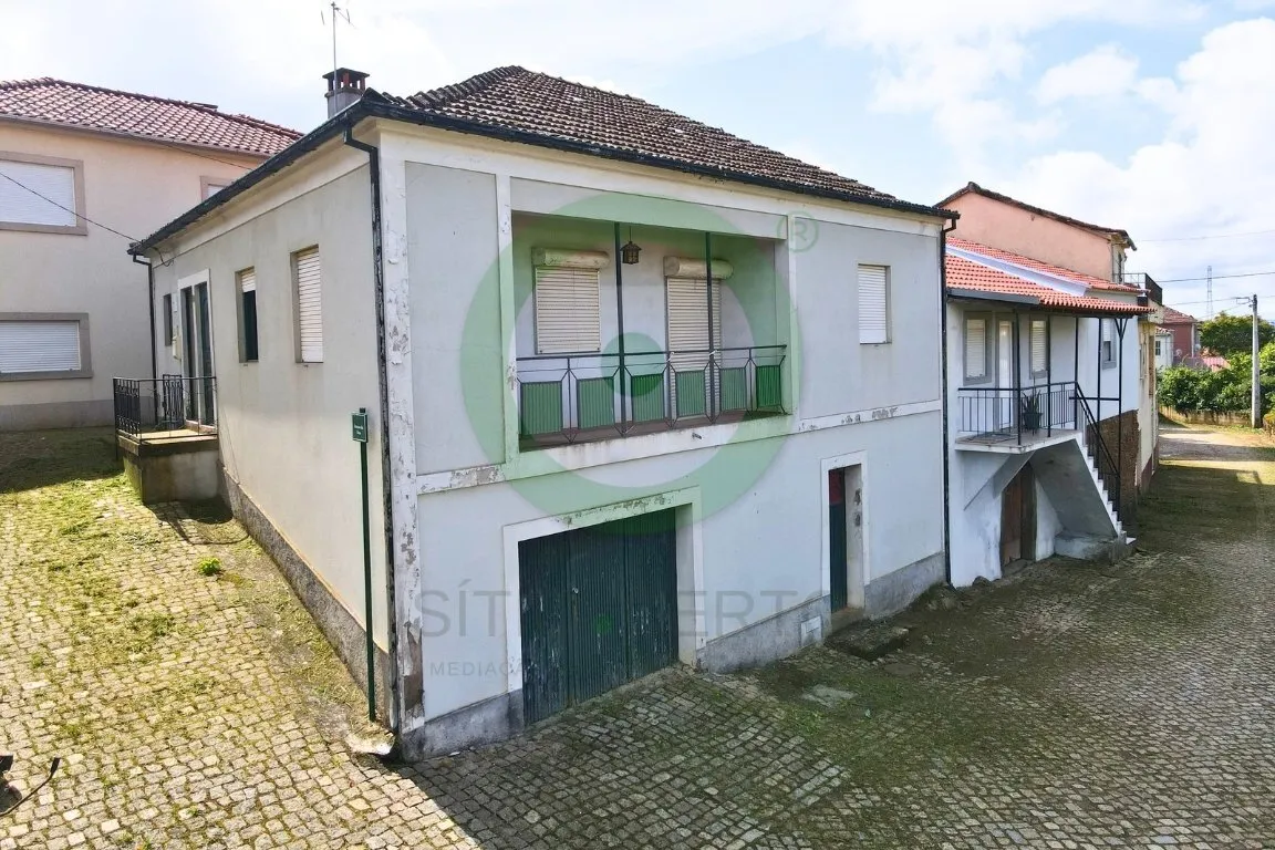 moradia-t4-venda-ala-e-vilarinho-do-monte-macedo-de-cavaleiros-braganca