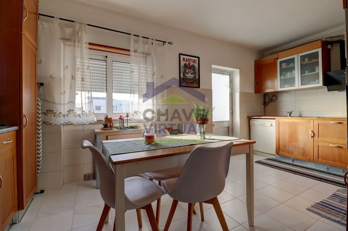 apartamento-t2-venda-bombarral-e-vale-covo-bombarral-leiria