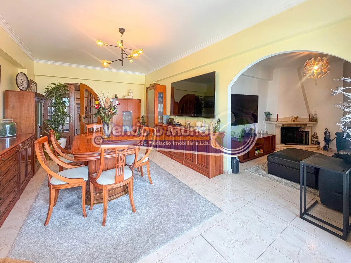 apartamento-t4-venda-algueirao-mem-martins-sintra-lisboa