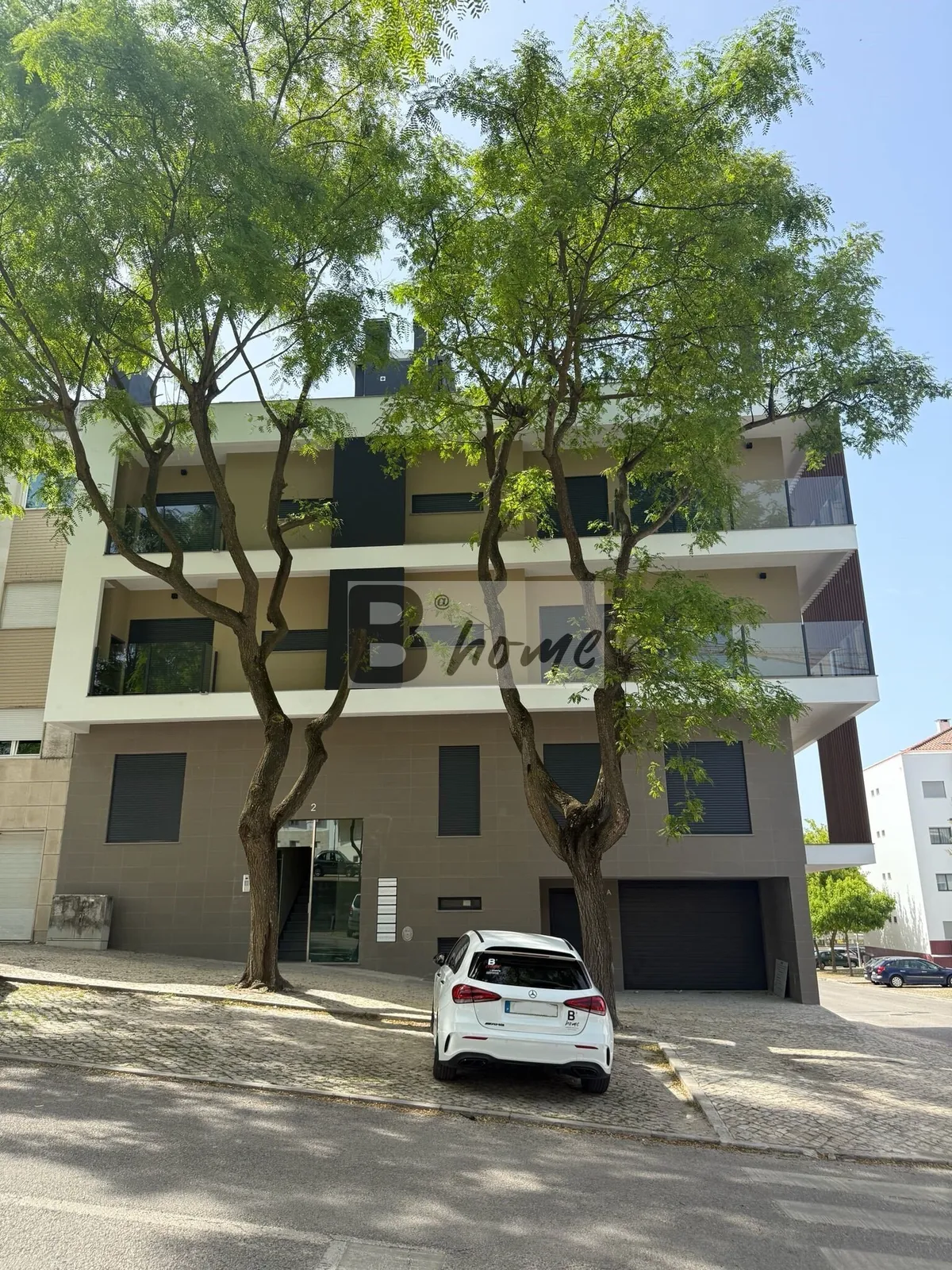 apartamento-t1-venda-charneca-da-caparica-e-sobreda-almada-setubal
