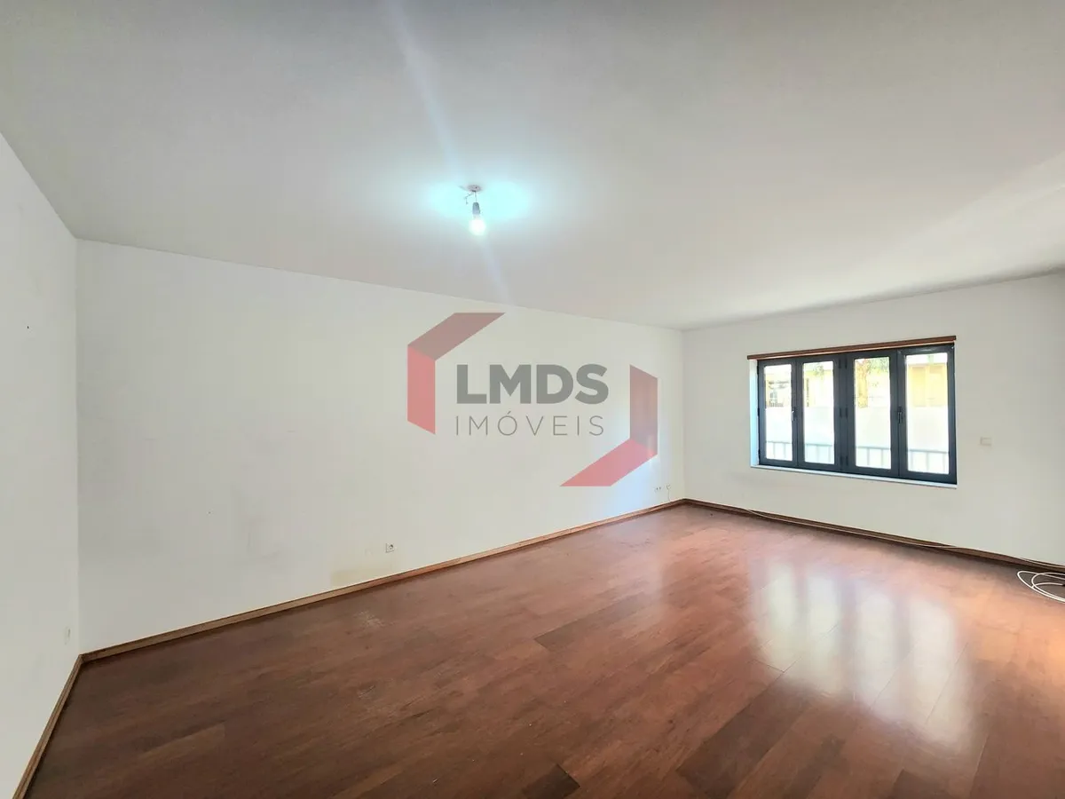 apartamento-t2-venda-oliveira-do-douro-vila-nova-de-gaia-porto