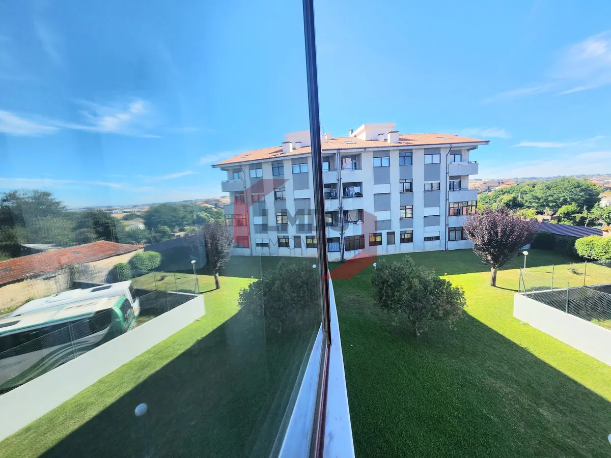 apartamento-t2-venda-oliveira-do-douro-vila-nova-de-gaia-porto