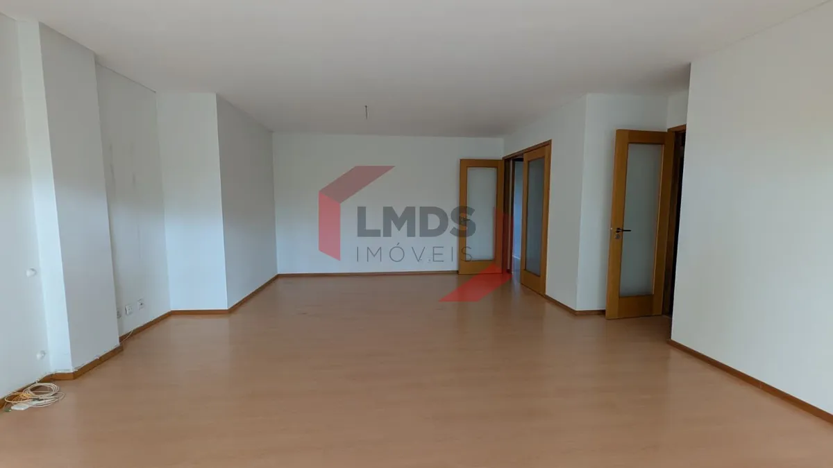 apartamento-t3-venda-moreira-maia-porto