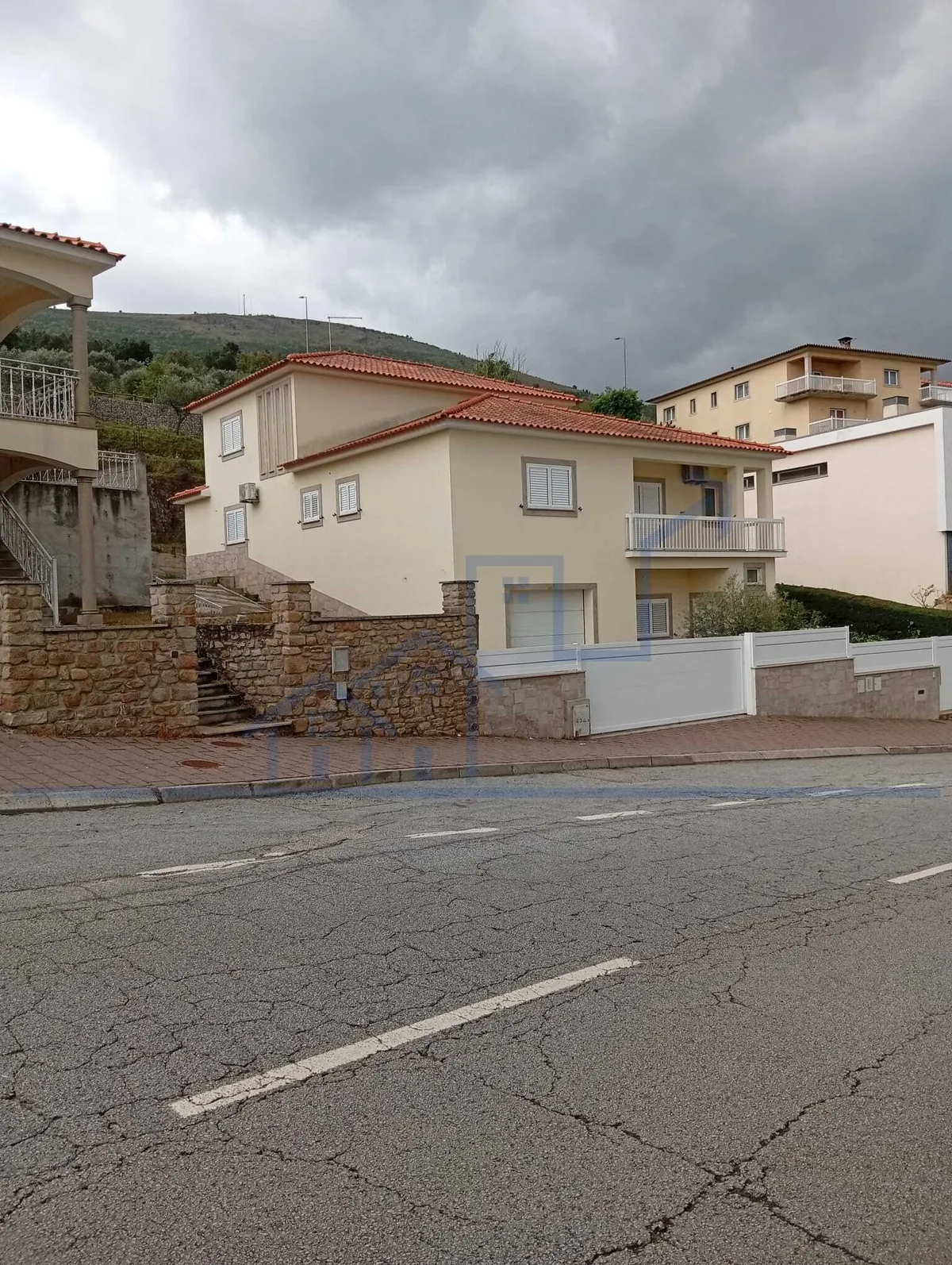 moradia-t5-venda-torre-de-moncorvo-braganca