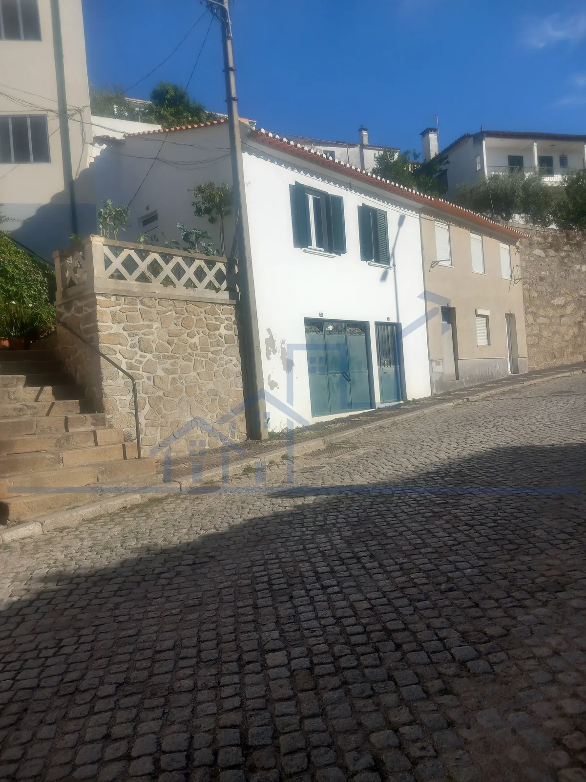 moradia-t3-venda-torre-de-moncorvo-braganca