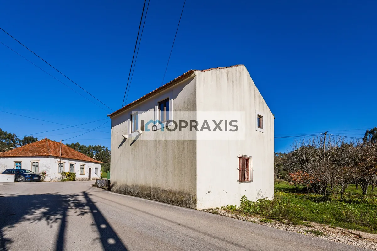 moradia-t3-venda-pedreiras-porto-de-mos-leiria