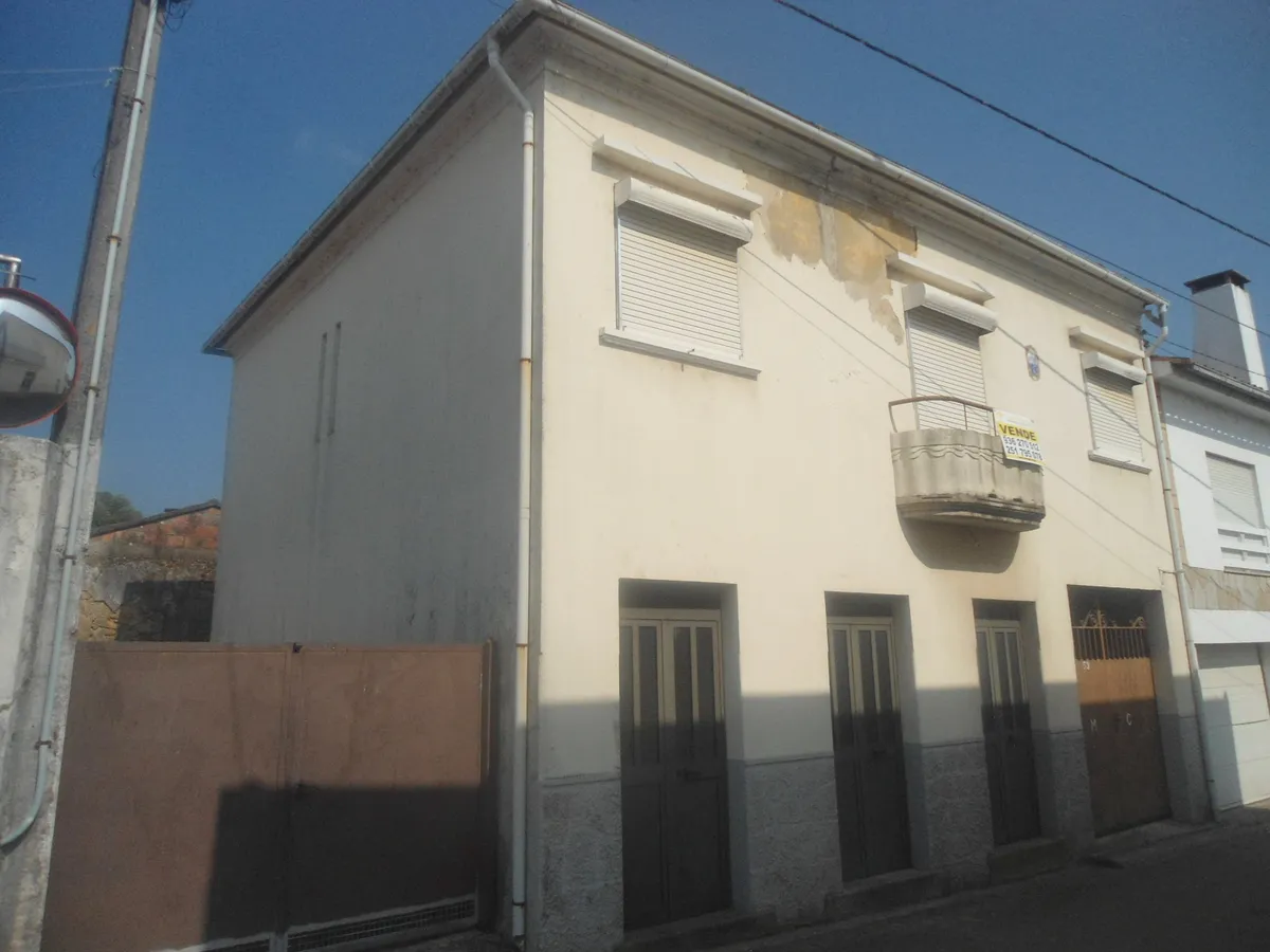 moradia-t3-venda-sao-pedro-da-torre-valenca-viana-do-castelo