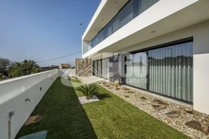 moradia-t3-venda-sao-felix-da-marinha-vila-nova-de-gaia-porto