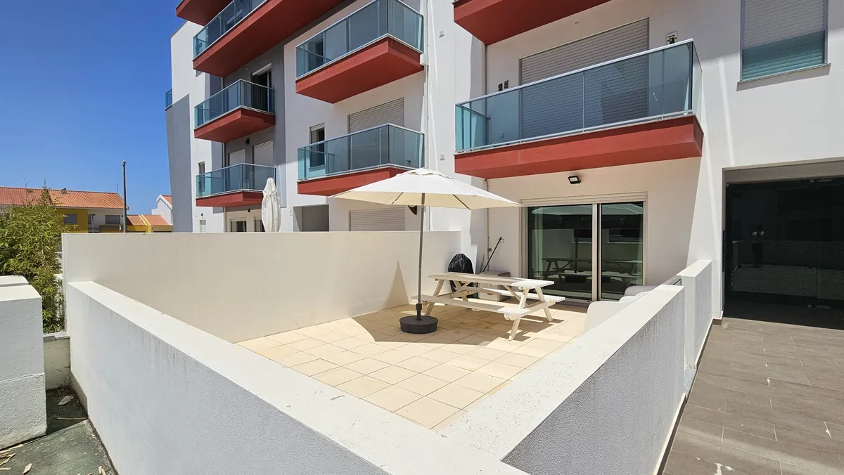 apartamento-t1-venda-atouguia-da-baleia-peniche-leiria
