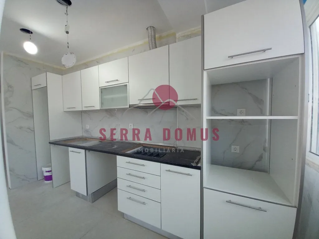 apartamento-t4-venda-laranjeiro-almada-setubal