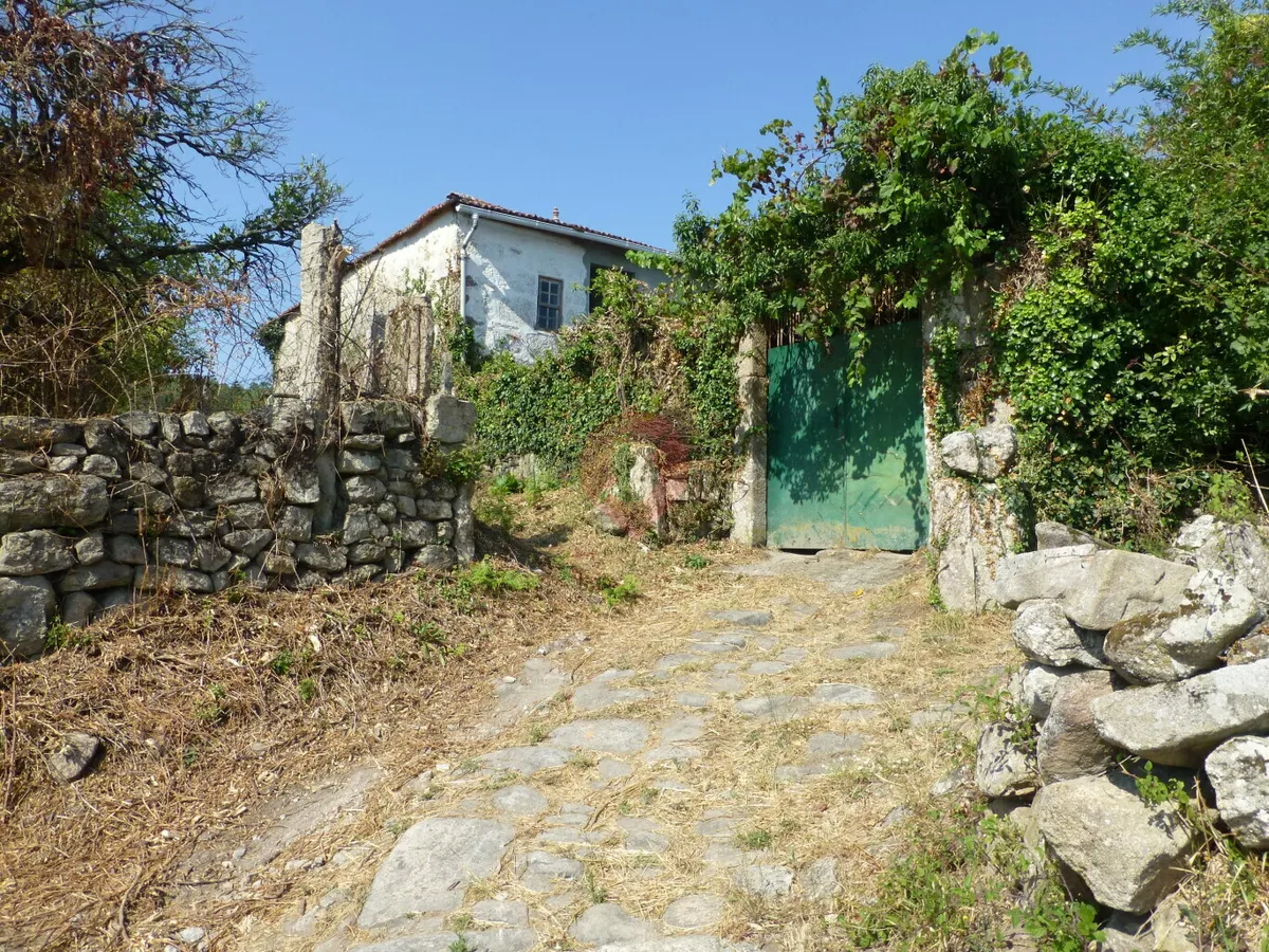 moradia-venda-barbeita-moncao-viana-do-castelo