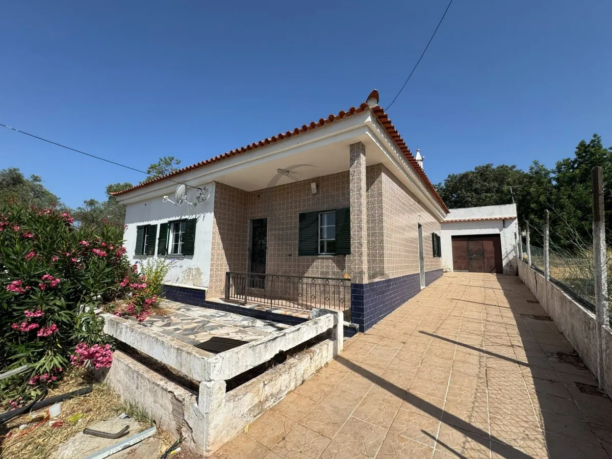 moradia-t3-venda-querenca-tor-e-benafim-loule-faro