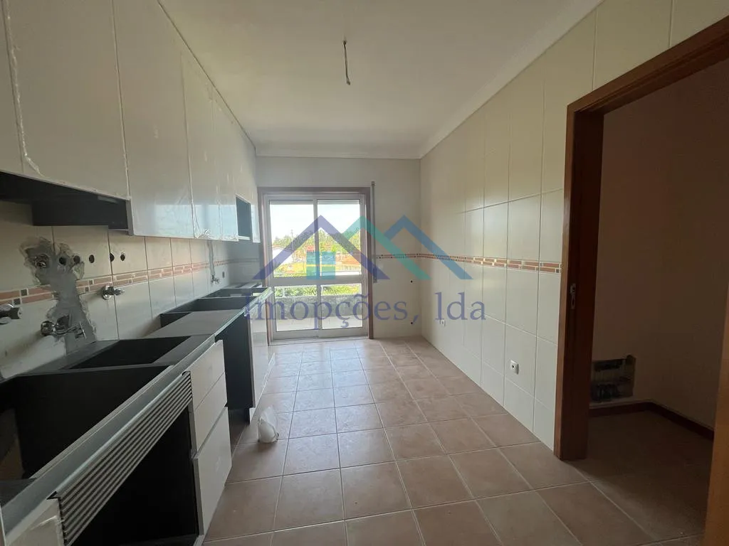 apartamento-t3-venda-oliveira-do-bairro-aveiro