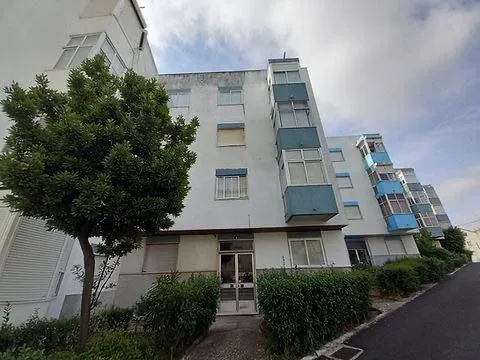 apartamento-t2-venda-odivelas-lisboa